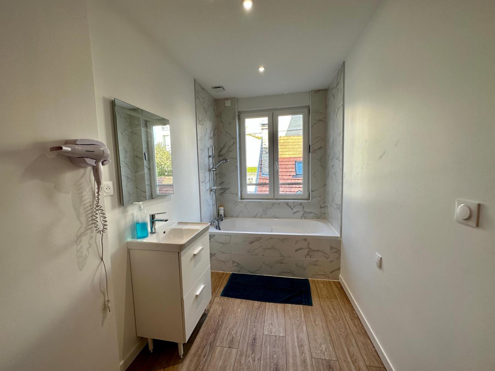 Petra - Appartement Climatise En Hypercentre Reims Exteriör bild