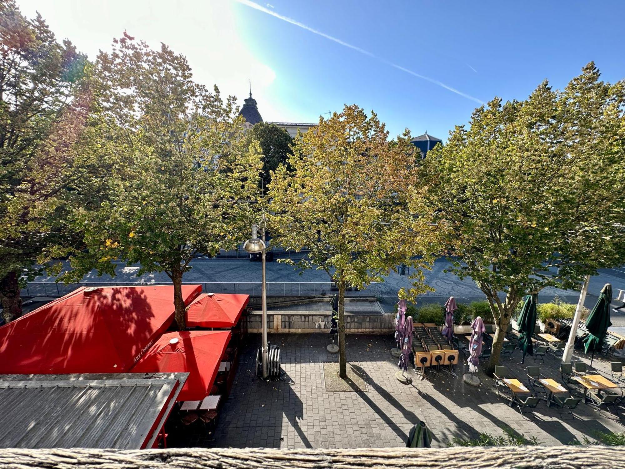 Petra - Appartement Climatise En Hypercentre Reims Exteriör bild